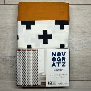 Novogratz by Utica  Black and White Shower Curtain

72 X 72” 
100% COTTON